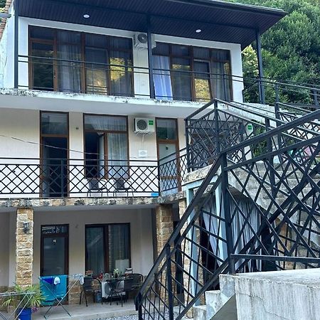 Спиро Gagra Kültér fotó